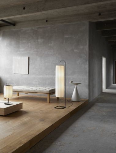 Tom Rossau TR37 Floor Light 25x143 cm - White
