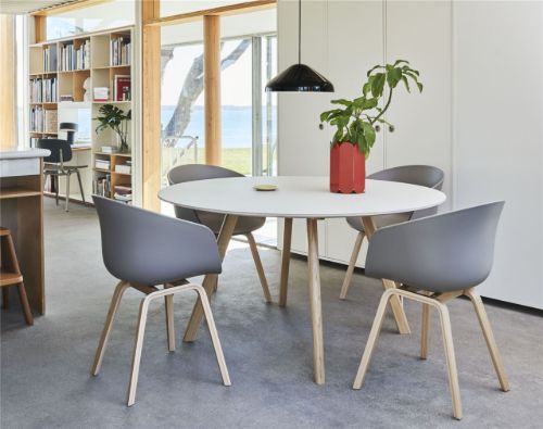 HAY AAC 22 About A Chair  - Black Lacquered Oak Veneer/White