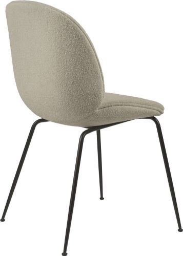 GUBI Beetle Dining Chair Fully Upholstered Light Bouclé SH: 45 - Black/008