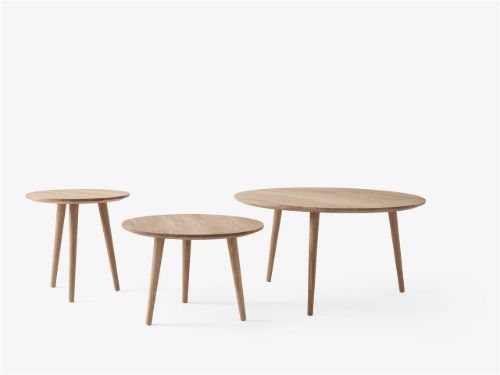 &Tradition SK14 In Between Coffee Table Ø: 60 cm - Oiled Oak