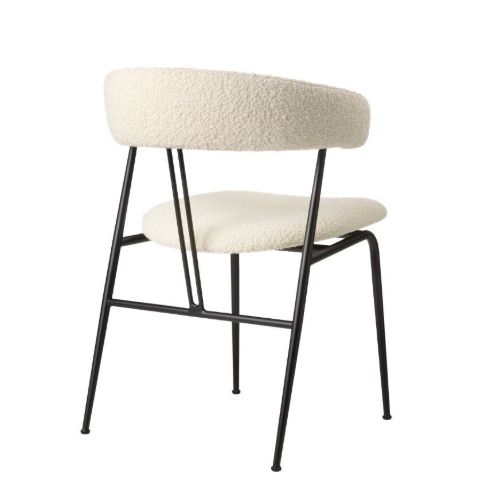 GUBI Violin Dining Chair Upholstered Bouclé SH: 45 cm - Black Matt / 001