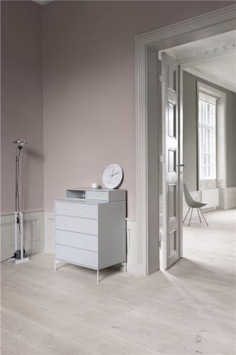 Montana QS Selection Keep Kommode med ben 69,6x82,2 cm - 101 New White / Chrome