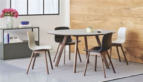 HAY CPH 25 Round Table Ø: 140 cm - Lacquered Solid Walnut/Lacquered Walnut Veneer