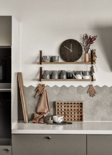 Hemverk Vægur Ø: 28 cm – Dark Oak/Black