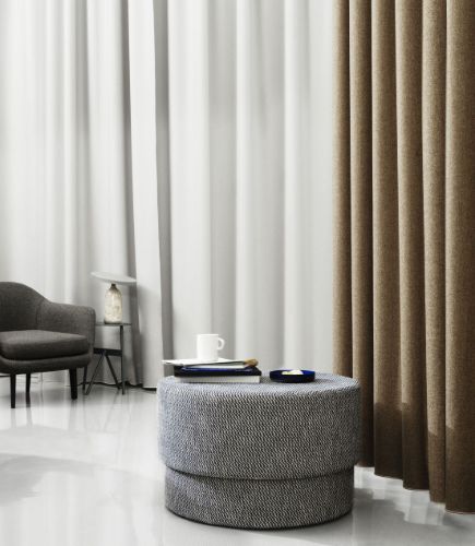 Normann Copenhagen Silo Puf Mellem Ø: 70 cm - Sort/ Albagia 201