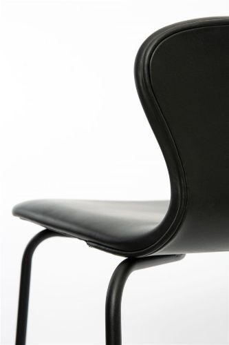 Bruunmunch PLAYchair Counter LowBack Fully Upholstered SH: 65 cm - Sort/Hero Sort Leather