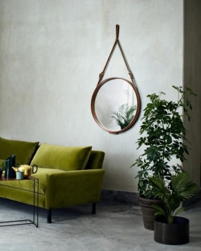 GUBI Adnet Wall Mirror Circular Ø: 70 cm - Tan leather