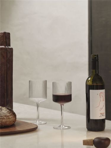 Ferm Living Ripple Red Wine Glasses H: 18,2 cm - Set of 2 - Clear