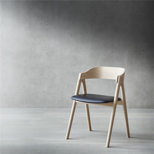 Findahl by Hammel METTE Spisebordsstol SH: 45 cm - Ubehandlet Eg/Sort Sydney Læder