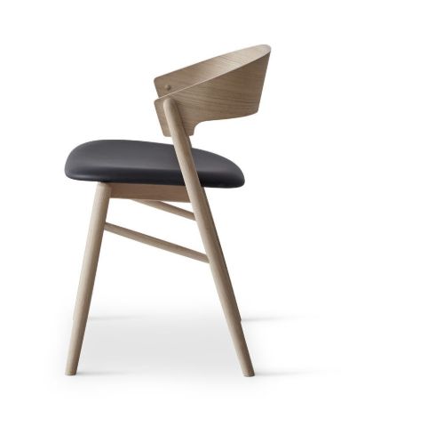 Findahl by Hammel SPRINGER Spisebordsstol SH: 47 cm - Ubehandlet Eg/Sort Sydney Læder
