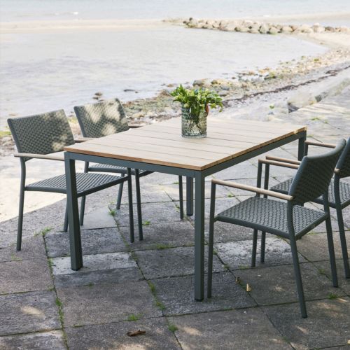 Mandalay Havemøbelsæt Toscana Havebord L: 132 cm og 4 Stk. Siena Havestole - Teak/Olivengrøn 